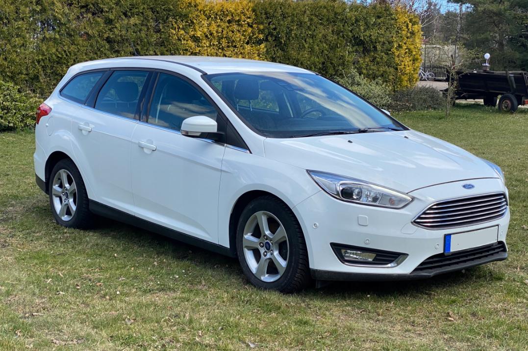 ideálne kúpeľňa viditeľný ford focus combi 1.6 tdci 77kw